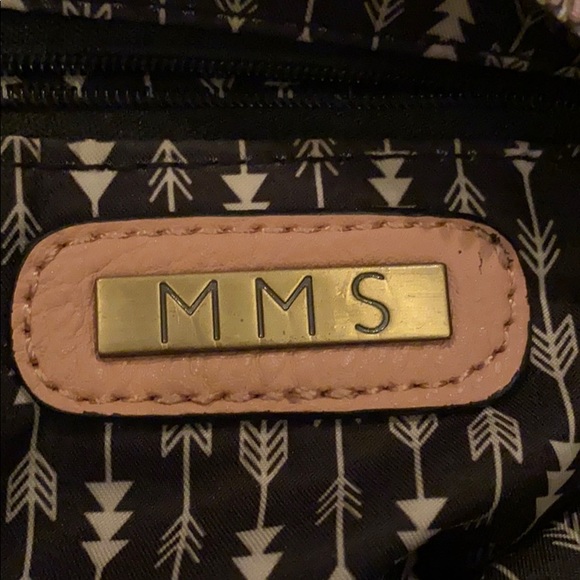 Purse w/fringe NWT - Picture 3 of 5